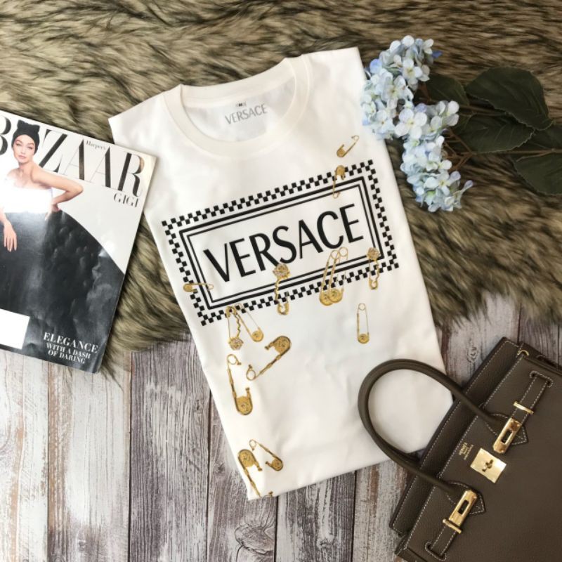 

PENITI KOTAK WHITE ONLY