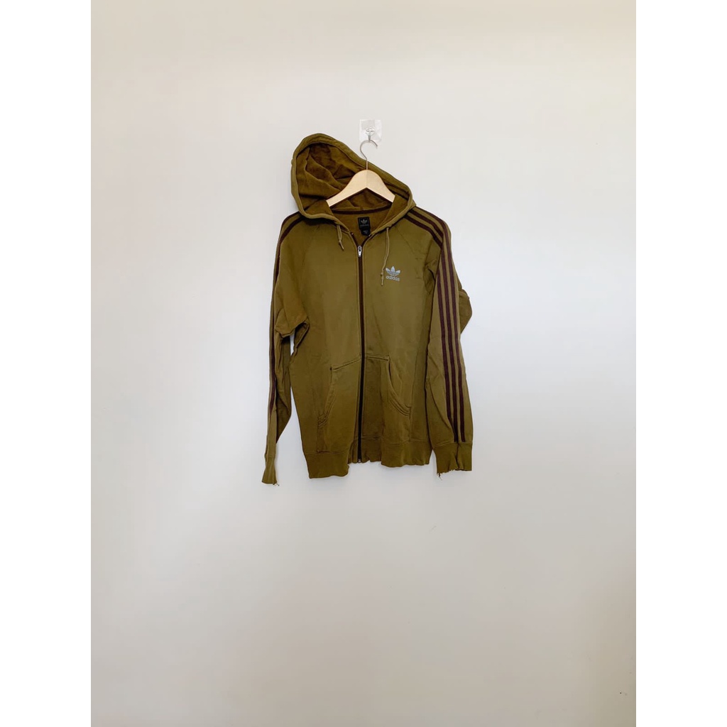 Jaket Adidas > Jaket Pria > Adidas Jaket