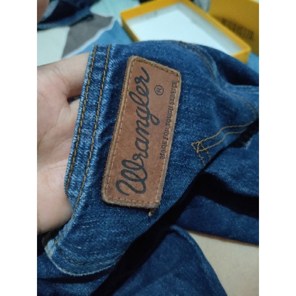 Celana Jeans panjang pendek Wrangler Original PL Preloved