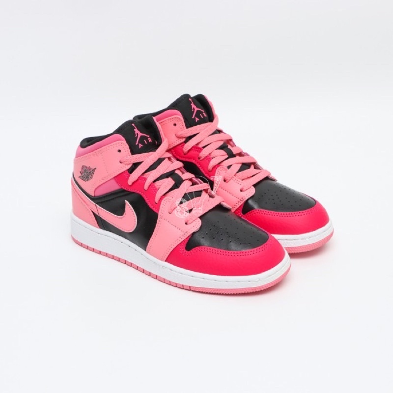 Air Jordan 1 Mid Coral Chalk