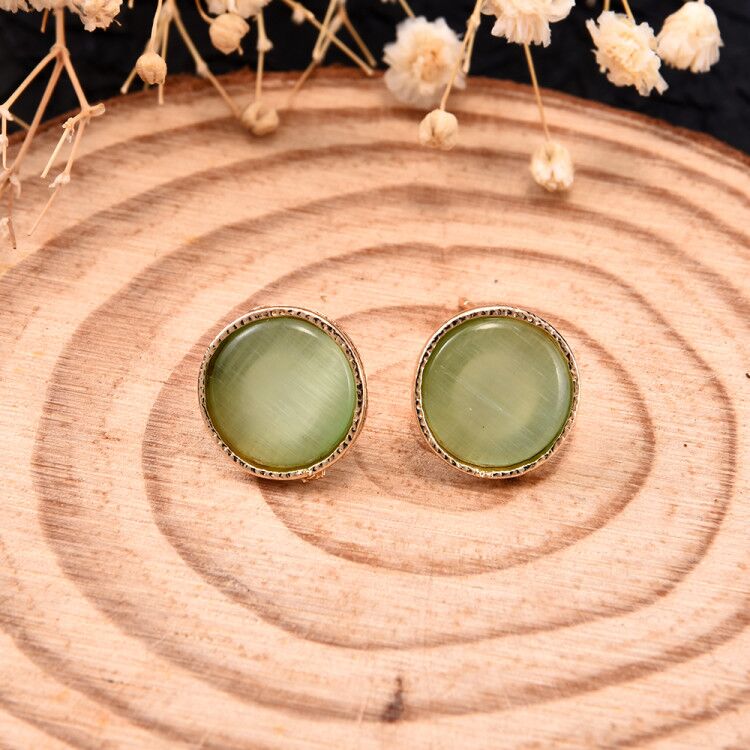 【COD Tangding】Green Gem Cat Eye Earrings Pendant Fashion Simple Needle Ear Studs