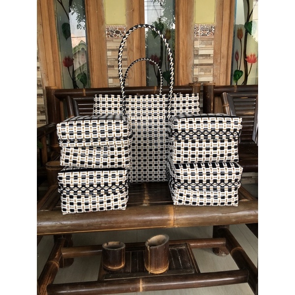 Tas anyaman keben bali  tas anyaman plastik keben