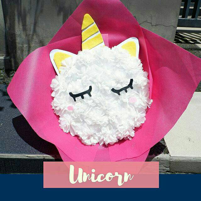 Bouquet Karakter/Bunga Karakter/Bunga Wisuda