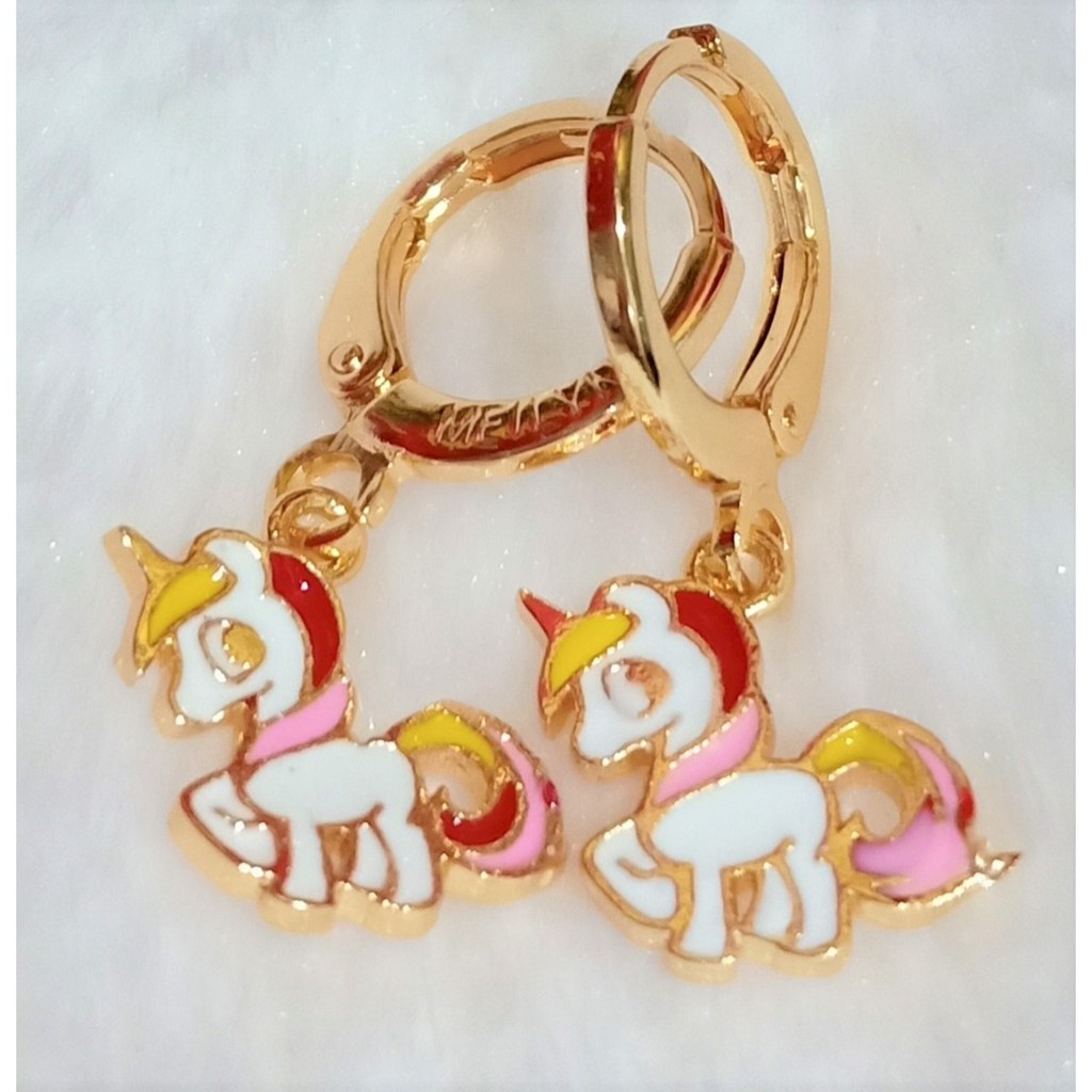 anting anak little poni