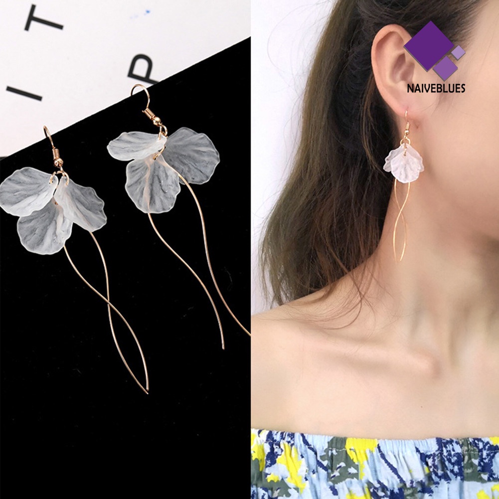 Anting Kait Juntai Bentuk Kelopak Bunga Gaya Elegan Untuk Wanita