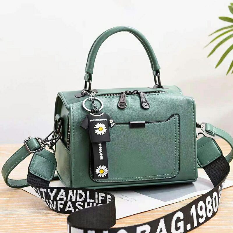 Tas Selempang Wanita CG1717 Fashion Import Batam Sling Bag Tas Tangan Handbag