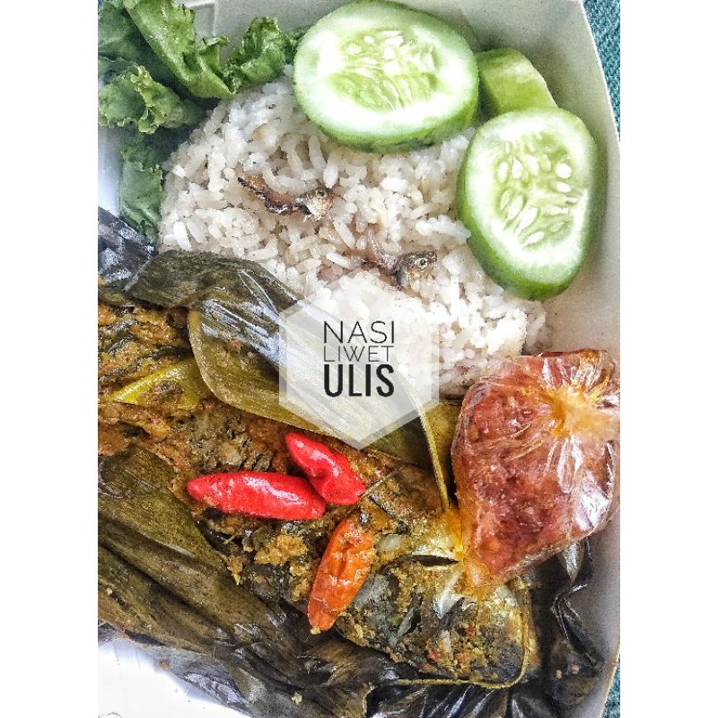 

Paket Box Nasi Liwet Pepes Ikan Mas