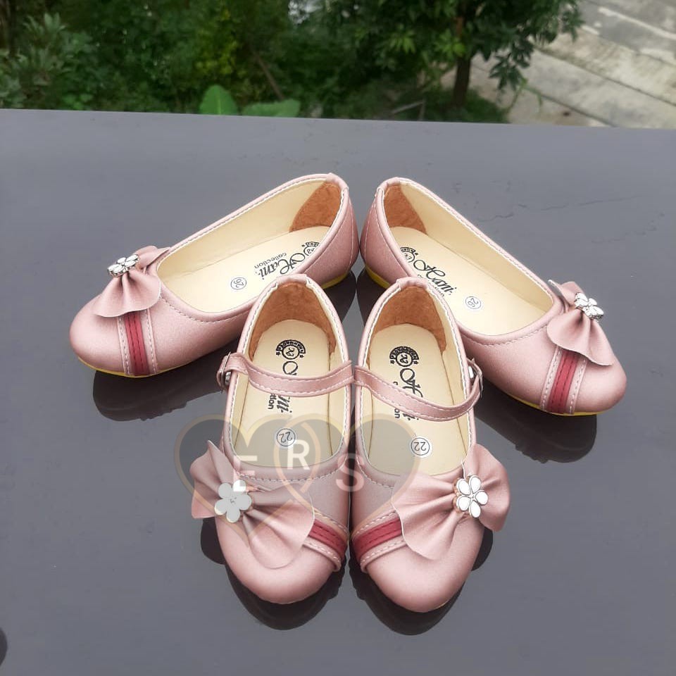 TOKOERS SBA01 26-30 Sepatu Balet, Flatshoes Anak Perempuan Umur 4 5 6 tahun - Motif Pita Marun