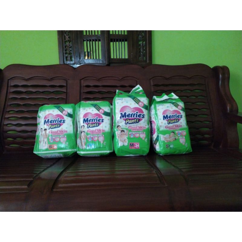 Pampers Merries