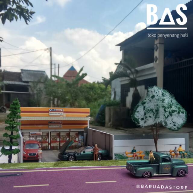 Miniatur Toko Alfamart