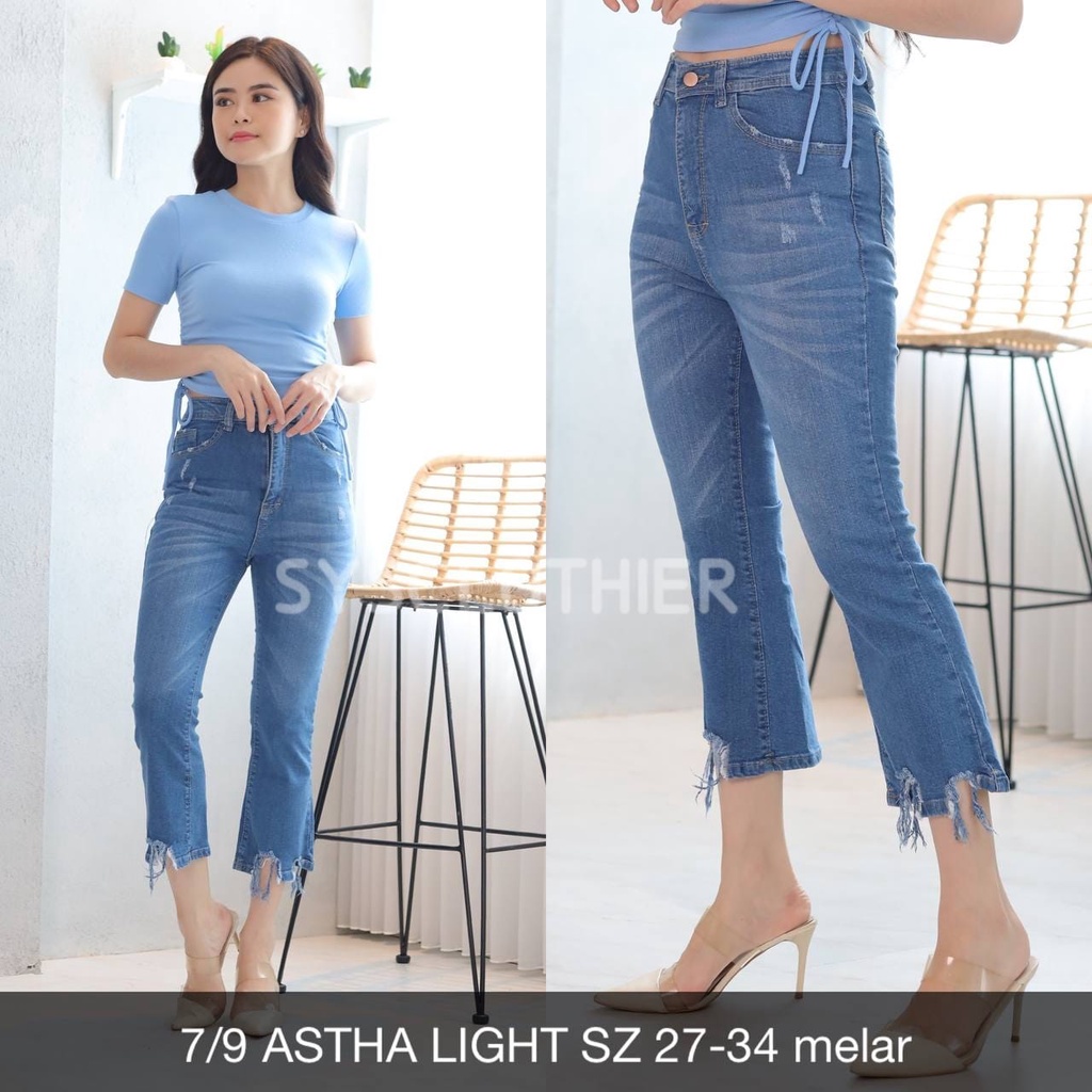 CELANA JEANS WANITA 7/9 ASTHA LIGHT