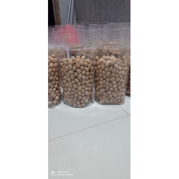 

kacang telur premium