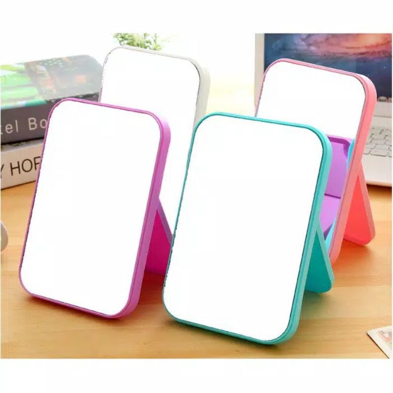 [SM88] B711 Cermin Lipat Persegi Portable Beauty Mirror Kaca Rias Make Up/cerminLipatB711-Random
