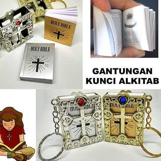 Promo<,.prz-521  GANTUNGAN KUNCI ALKITAB MINI/HOLY BIBLE