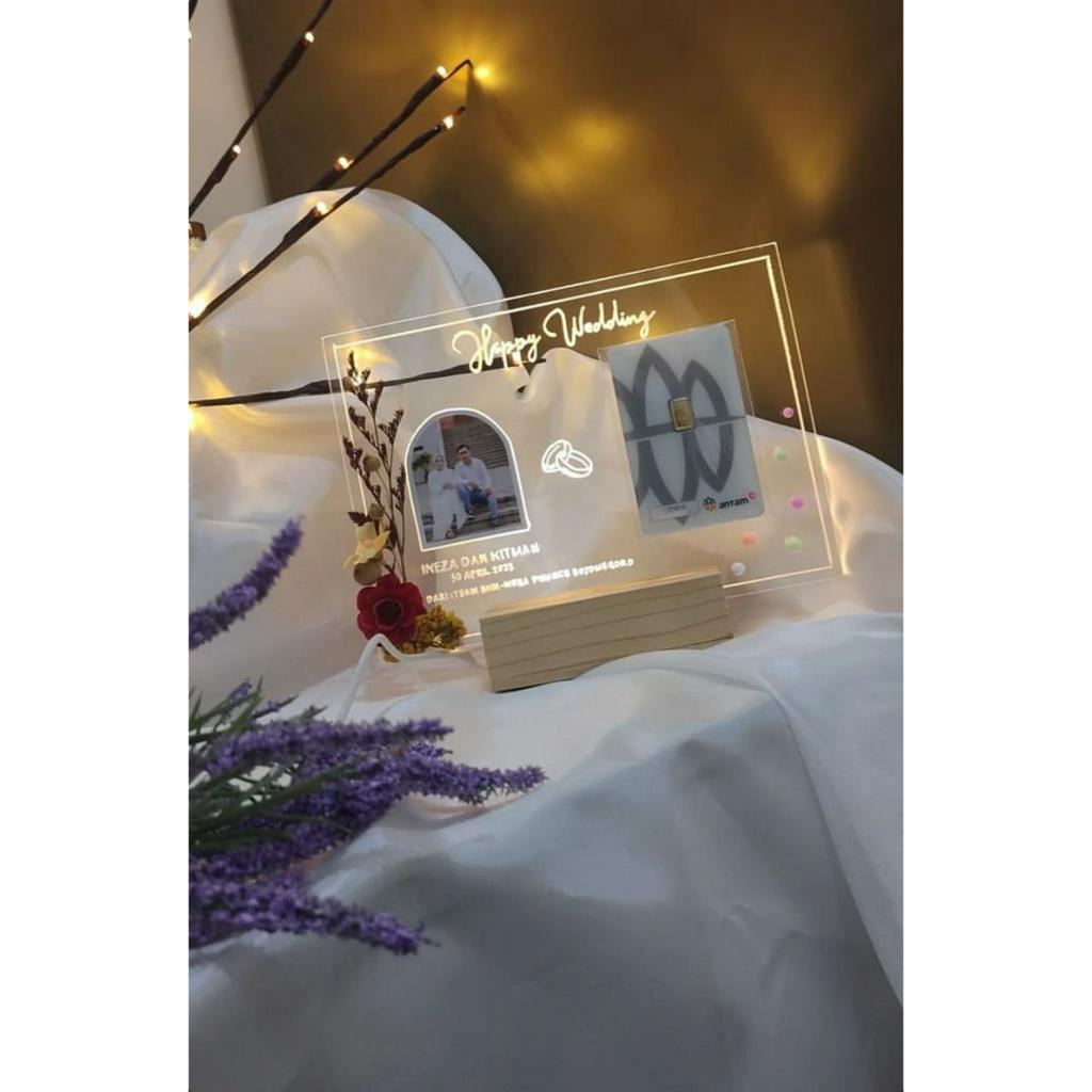 

Kado unik Akrilik LED