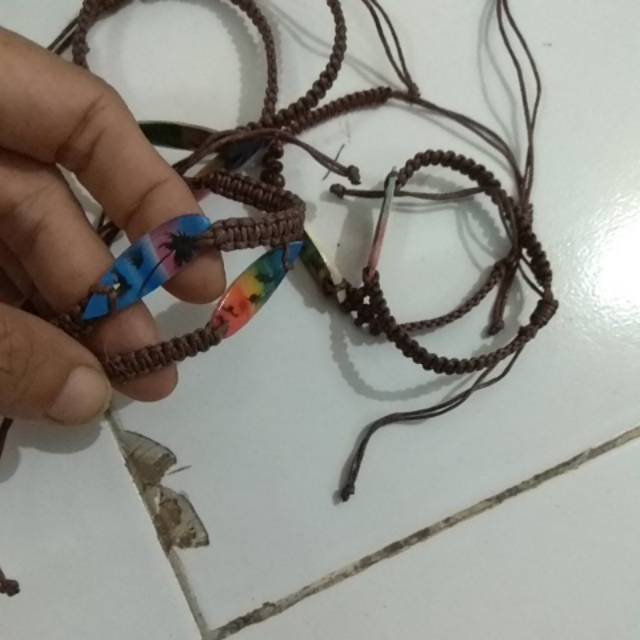 Aneka gelang murah oleh oleh bali