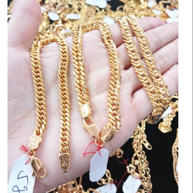 Gelang Emas Rantai 420 Berat 5 6 Gram Shopee Indonesia