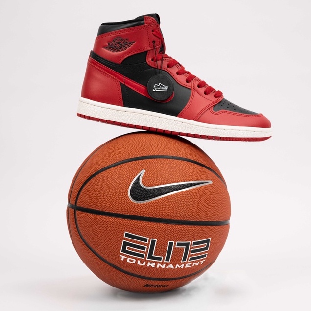 Air Jordan 1 High 85 Varsity Red