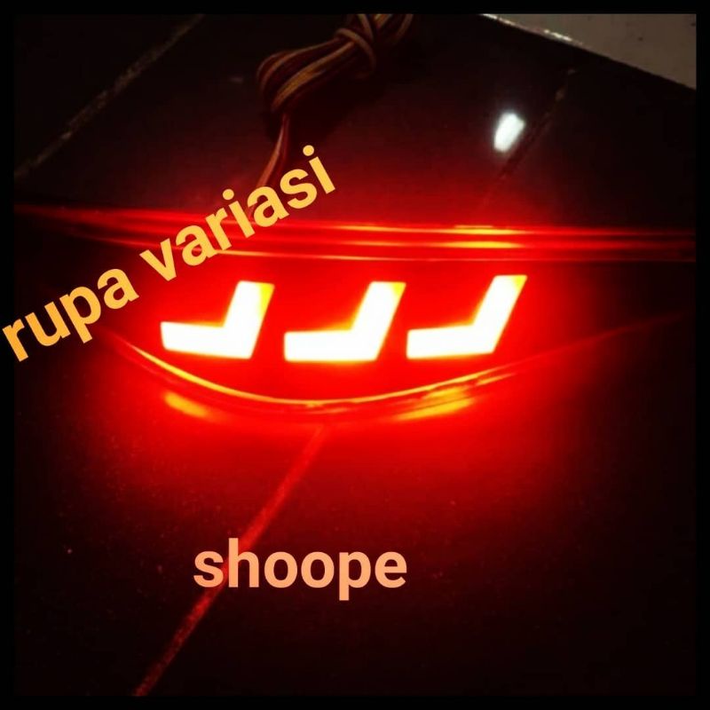 rear reflektor lampu mata kucing bemper bumper belakang TOYOTA all new rush / terios 2018 sd 2023 2019 2020 2021 gr sport 2022