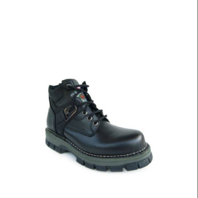 Sepatu Borsa - Stout black