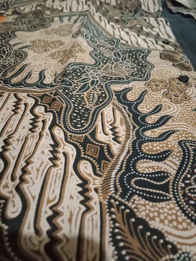Indralaya Pendek Kemeja Batik Pria Full Furing Bahan Katun Sragenan