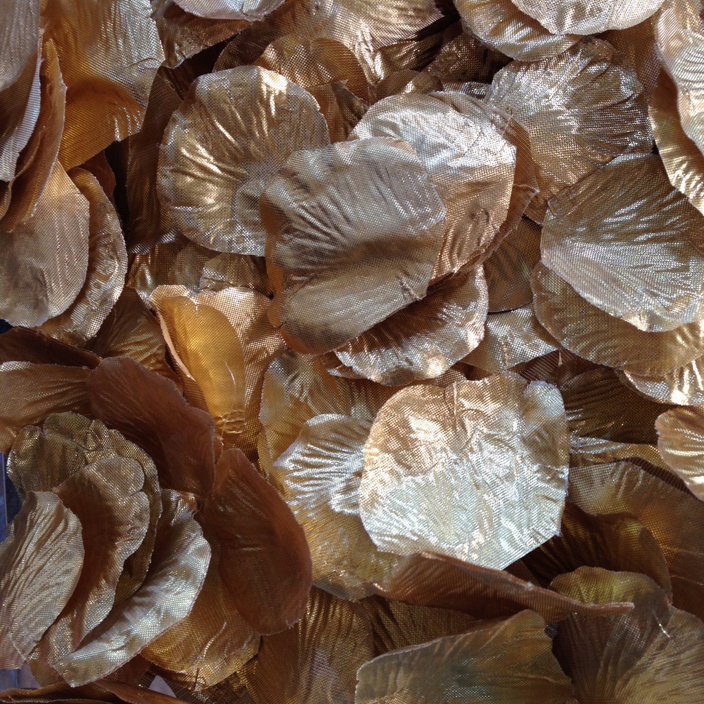 rose petal , kelopak mawar , kembang palsu , bunga sintetis , bunga tabur , wedding - GOLD