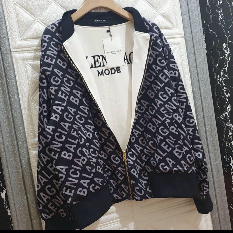 balenciaga jaket bolak balik