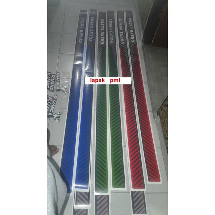 stiker list striping mobil kijang grand extra 1.5