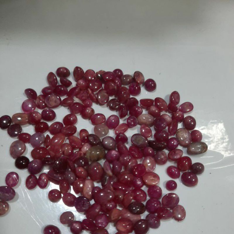 batu merah ruby jonson