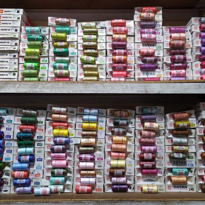 Benang Extra warna isi 1lusin
