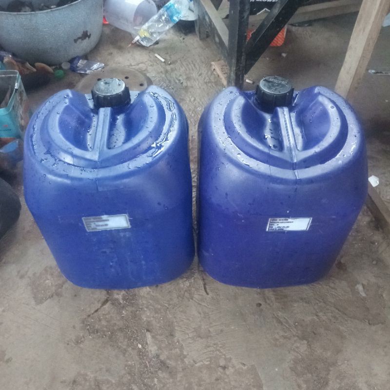 JERIGEN 25 LITER BEKAS