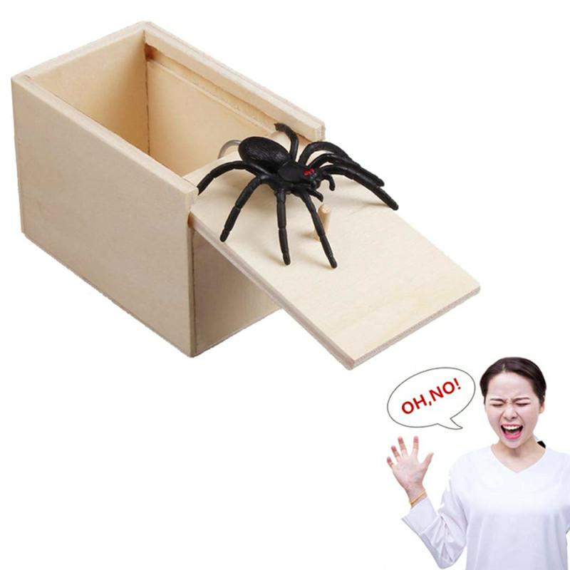 Prank kotak laba laba, cocok untuk hadiah Mantan, Mainan lucu bercanda DZQ Mainan Funny Scare Box Children Toy - QW089 NEW Funny Scare Box Wooden Prank Spider Hidden in Case Great Quality Prank-Wooden Scarebox Interesting Play Trick Joke Toys Gift