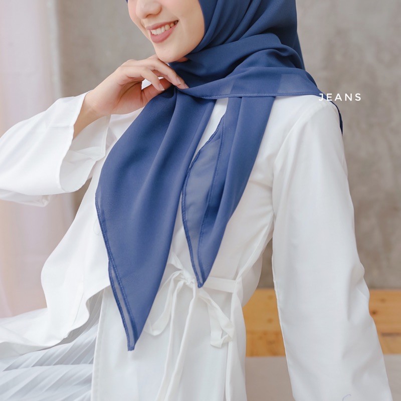 VINA DAILY SCARF (VDS)