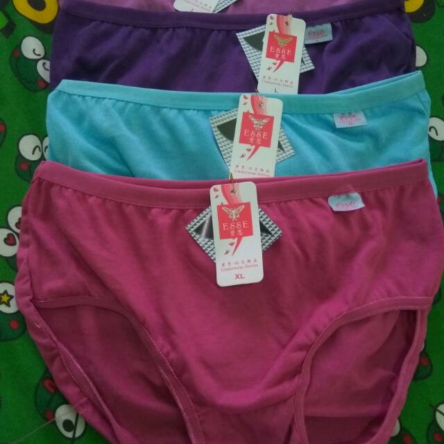 Daleman CD wanita esse