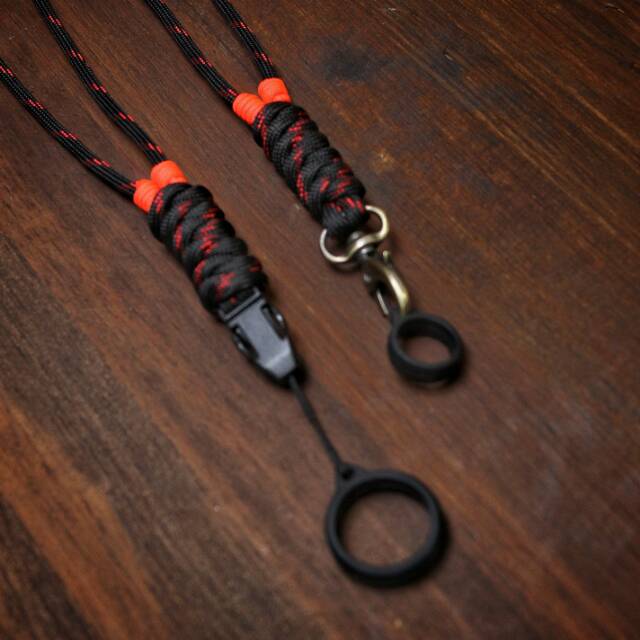 

Lanyard paracord
