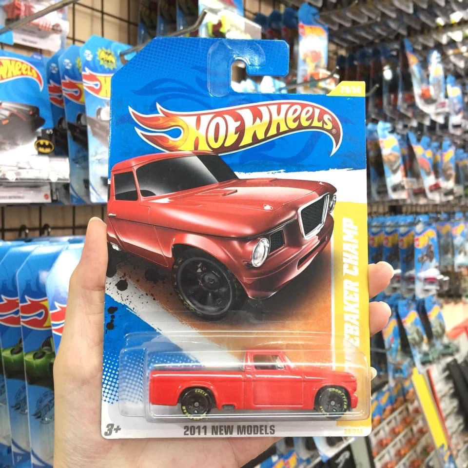 Hot Wheels 63 Studebaker Champ Merah