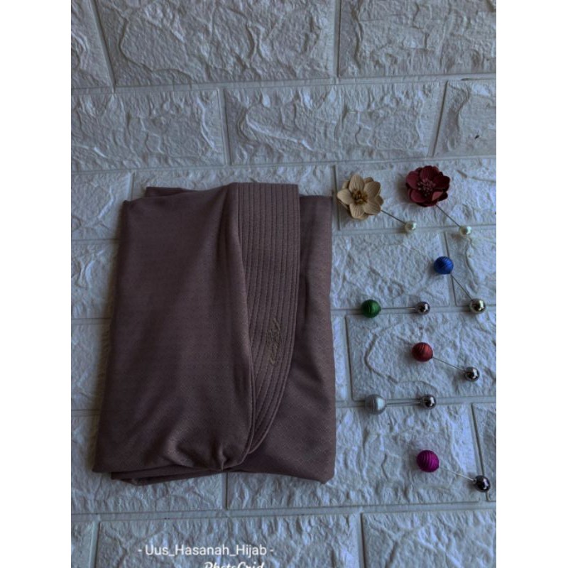 (Original Arey) YUMNA•• Kerudung instan•° Jilbab Instan Jersey-Mocca