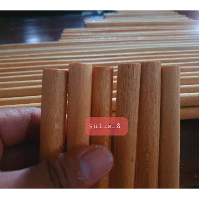 kayu DOWEL diameter 1-1,2cm sudah di cllear 70cm-110cm