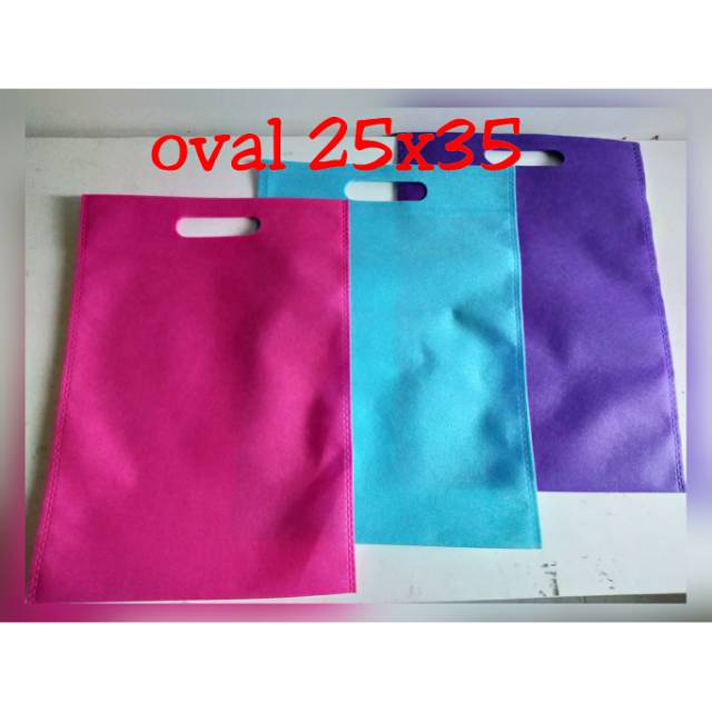 

Tas spunbond / goodie bag oval 25x35