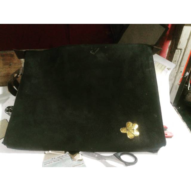 

Map/tas kulit utk dokumen/laptop 13inch
