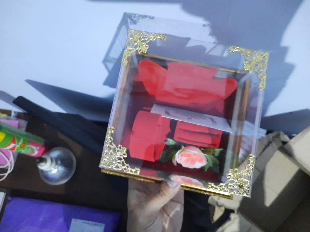 Kotak Perhiasan Anting Cincin Gelang Kalung  Untuk Seserahan Dengan Leher Kalung - Fcgka