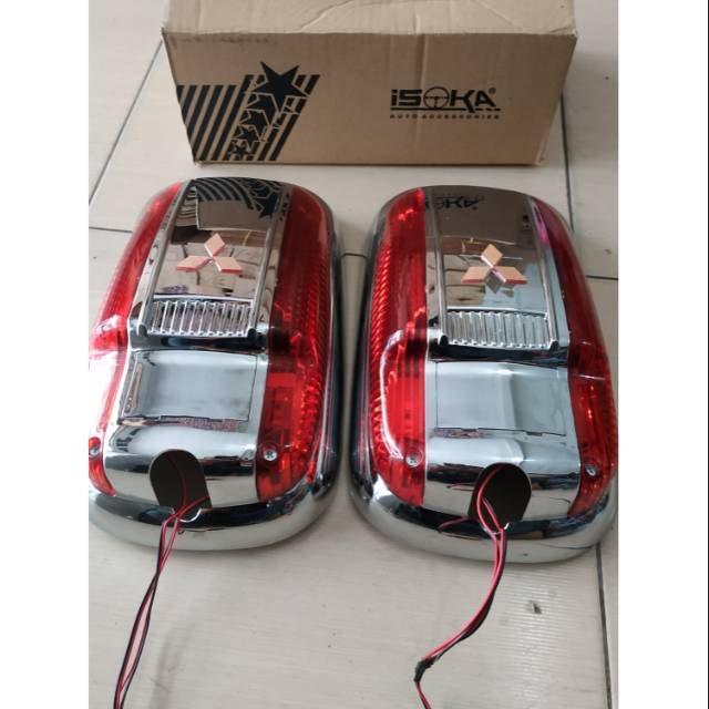 Cover spion mobil canter