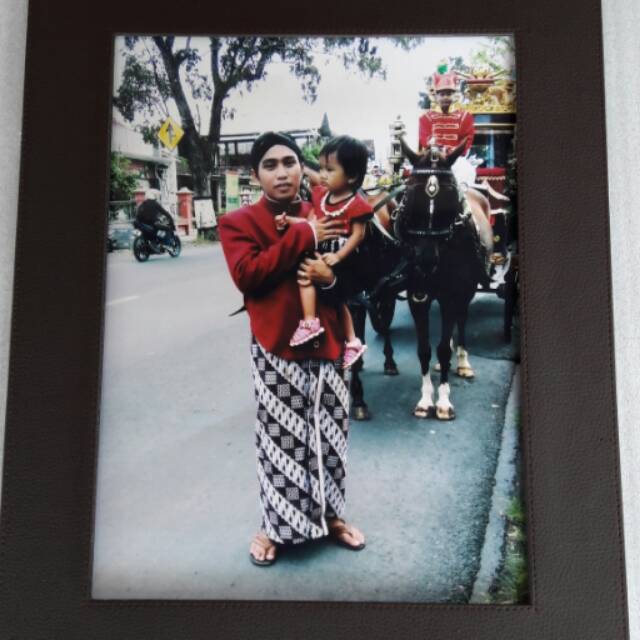 BINGKAI FOTO|FIGURA|FRAME FOTO 16R COKLAT