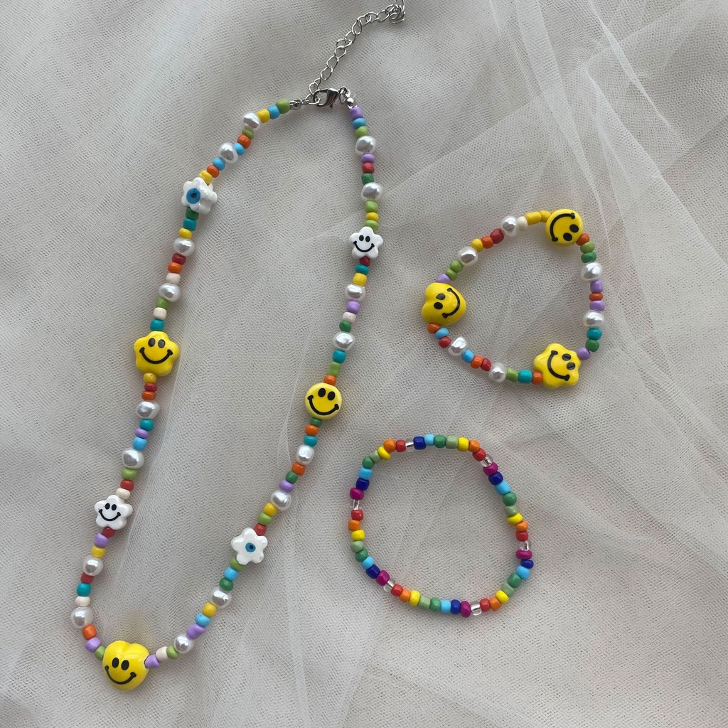 Gelang Tangan Manik-Manik Elastis Warna-Warni Motif Bintang / Awan / Smiley Face Untuk Wanita