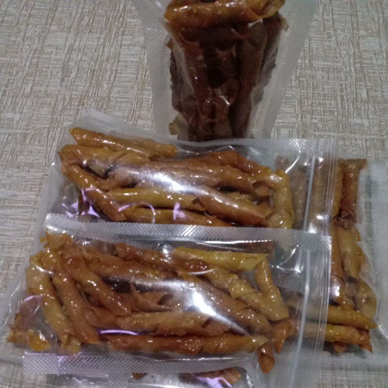 

kacang sembunyi/kacang umpet