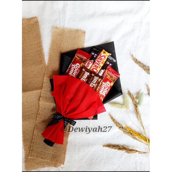 

(READY) BUCKET SNACK / BUCKET MAKANAN / KADO ULTAH / KADO WISUDA