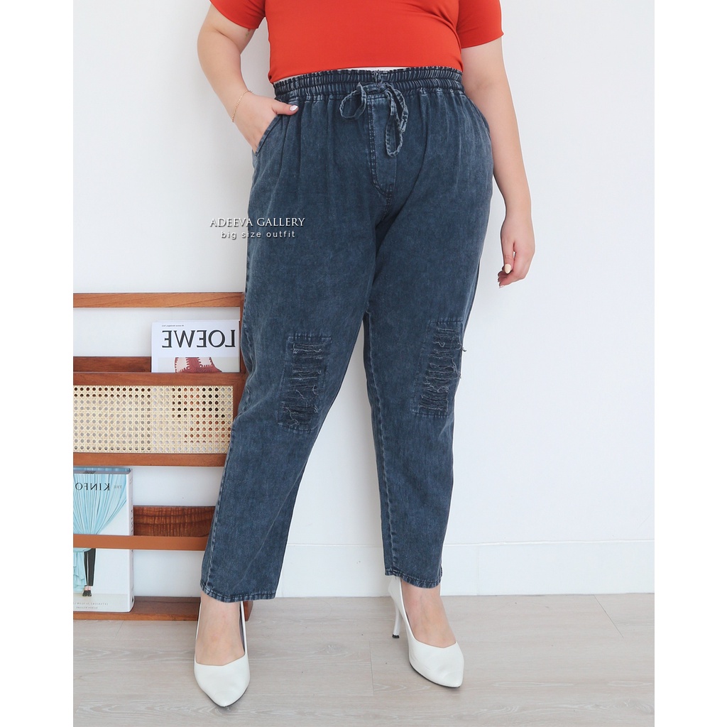 ADEEVA Redea Pants Jumbo Celana Jeans Jumbo