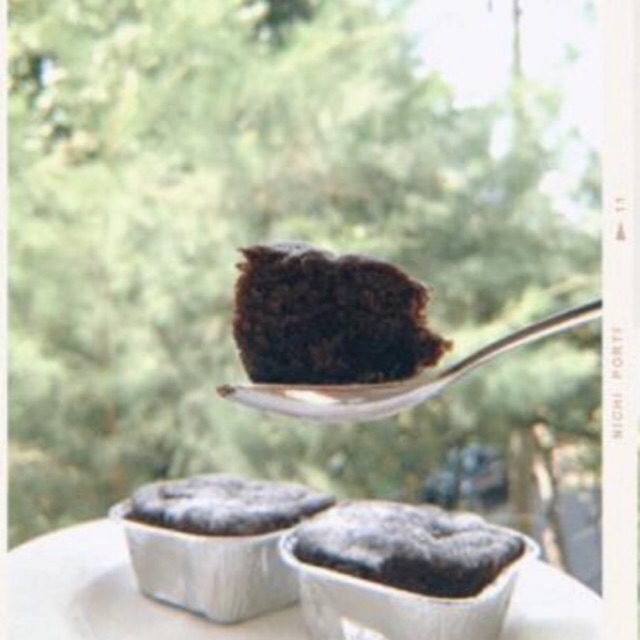 

CHOCOLAVA CHEWY GOOWEY Brownies (PREMIUM)