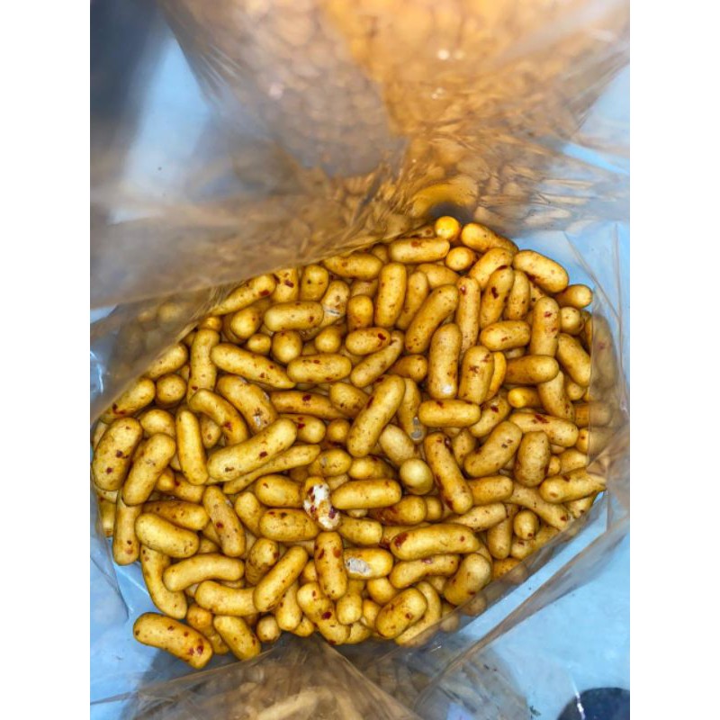 

Pilus Kiloan Aneka Rasa. harga per 250 gram.