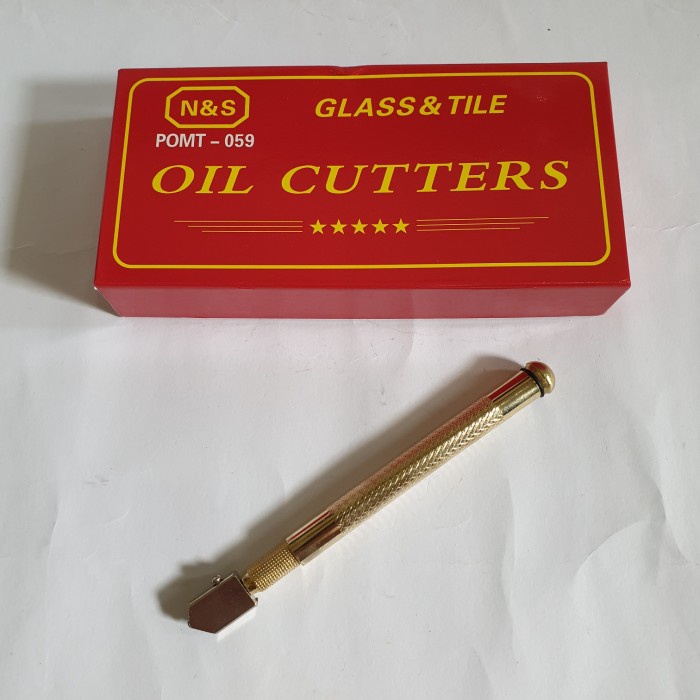 

Produk Pisau Potong Kaca / Glass Cutter Diskon